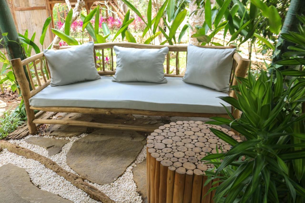 Roots Tree House Villa อูลูวาตู ภายนอก รูปภาพ