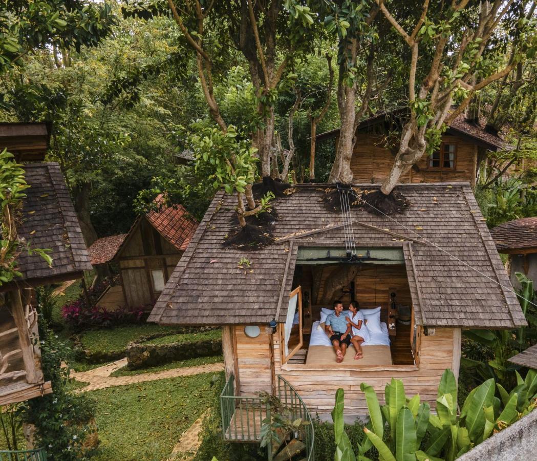 Roots Tree House Villa อูลูวาตู ภายนอก รูปภาพ