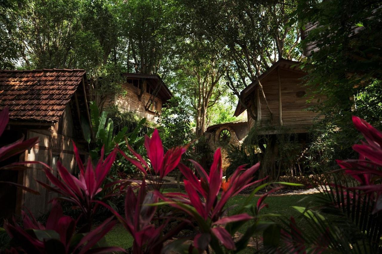 Roots Tree House Villa อูลูวาตู ภายนอก รูปภาพ