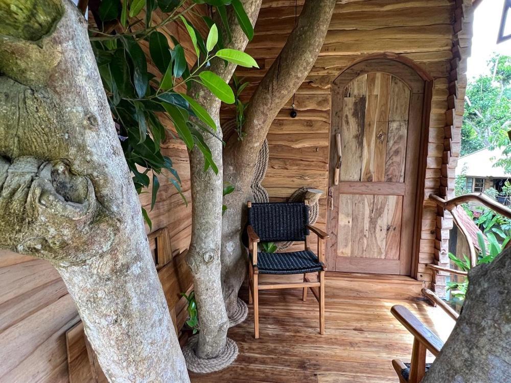 Roots Tree House Villa อูลูวาตู ห้อง รูปภาพ